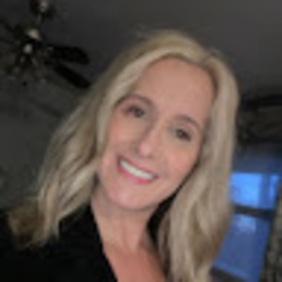 Meet your Posher, Lynn - Picture 1 of 1